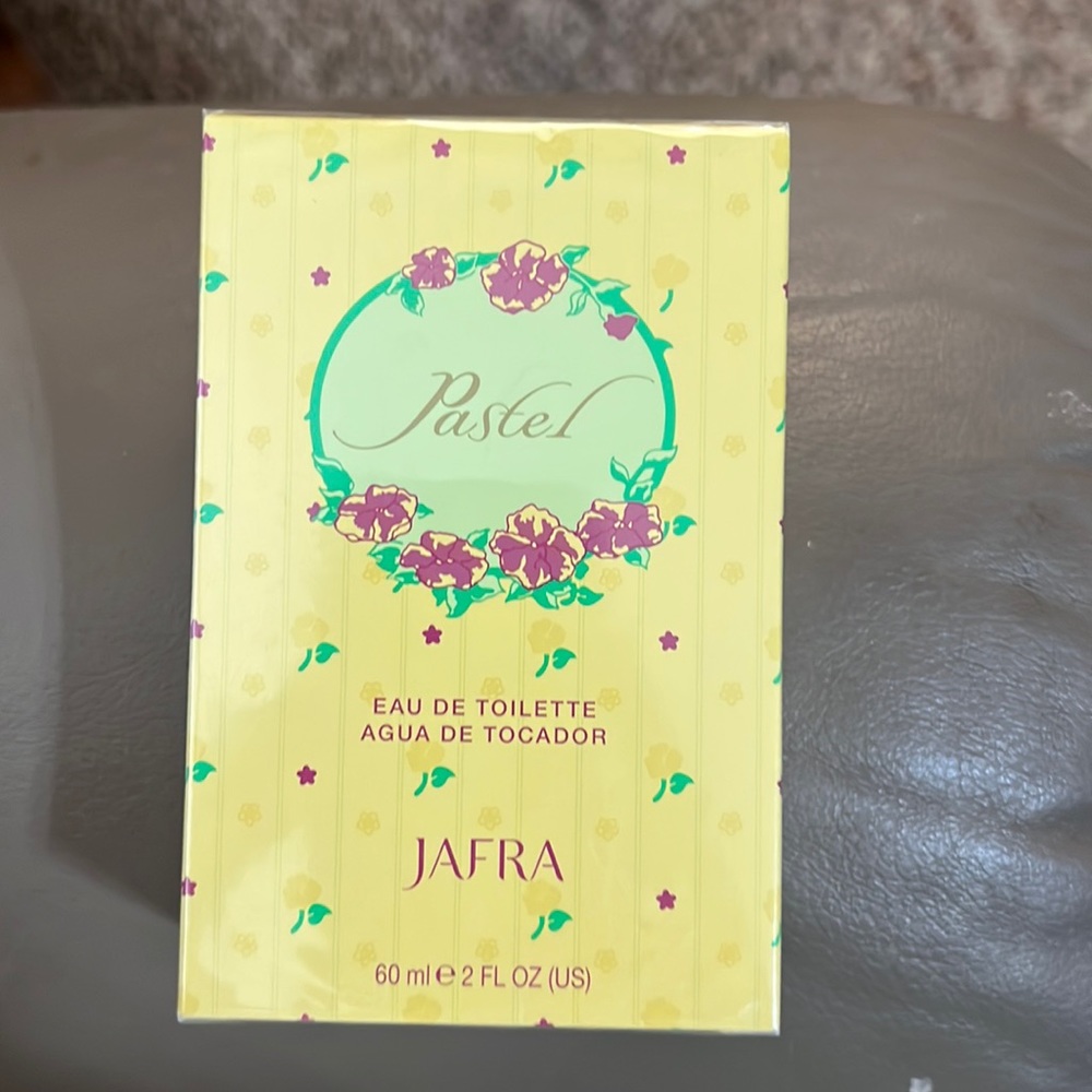 New Pastel Jafra perfume